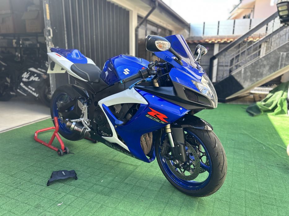Suxuki gsxr 600 carta a2 quick shift/ credito/ entrega navional