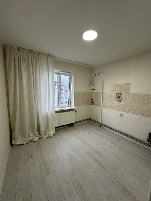 2- кімнатна квартира з ремонтом і лічильником на тепло!