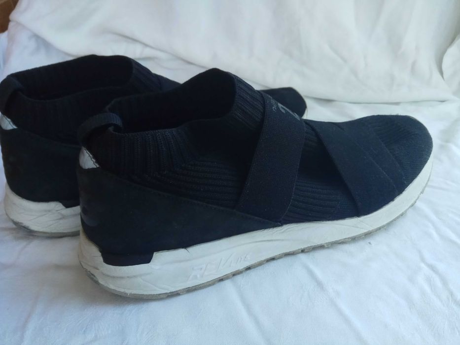 Кроссовки New Balance 247 ОРИГИНАЛ отличное состояние