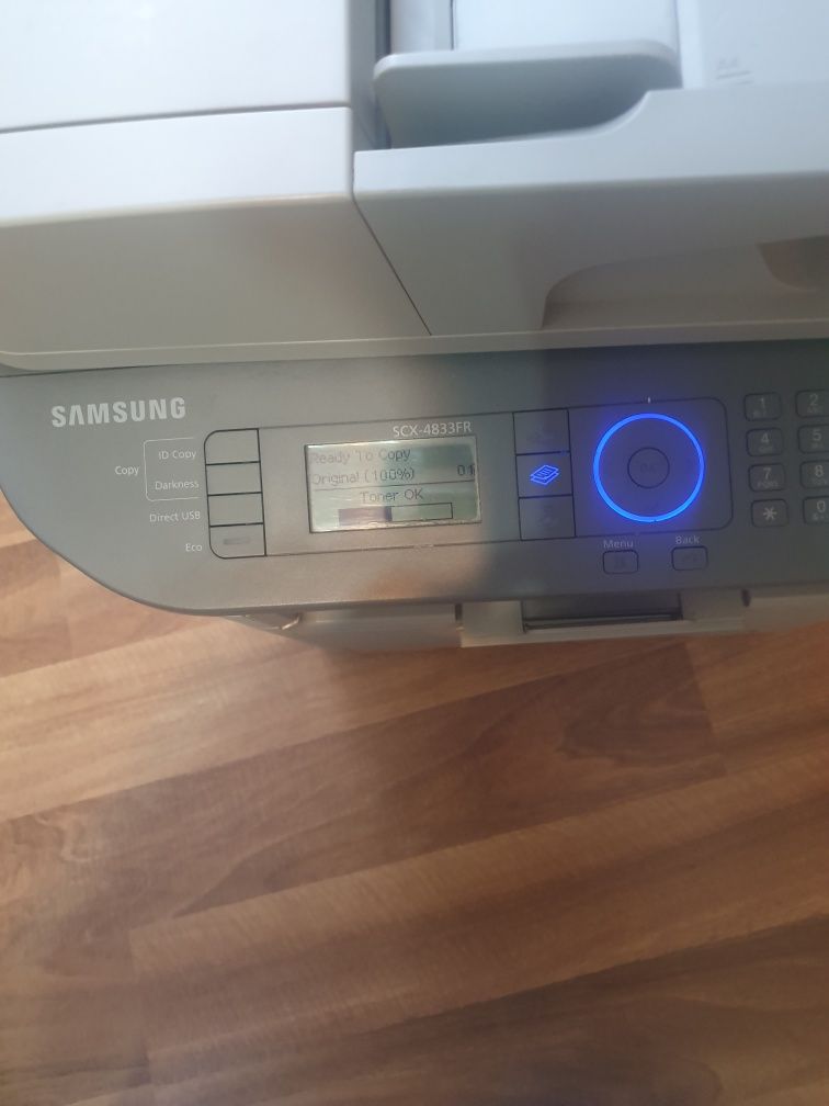 Urządzenie  wielofunkcyjne  Samsung  SCX 4833FR