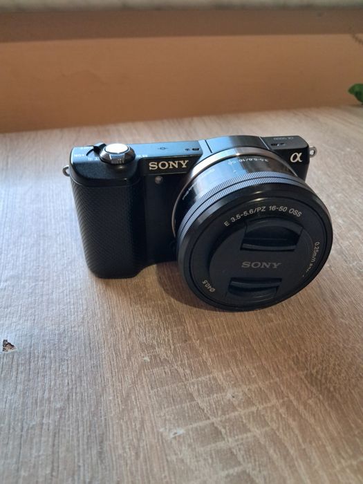 Sony A5000 stan bardzo dobry mały przebieg