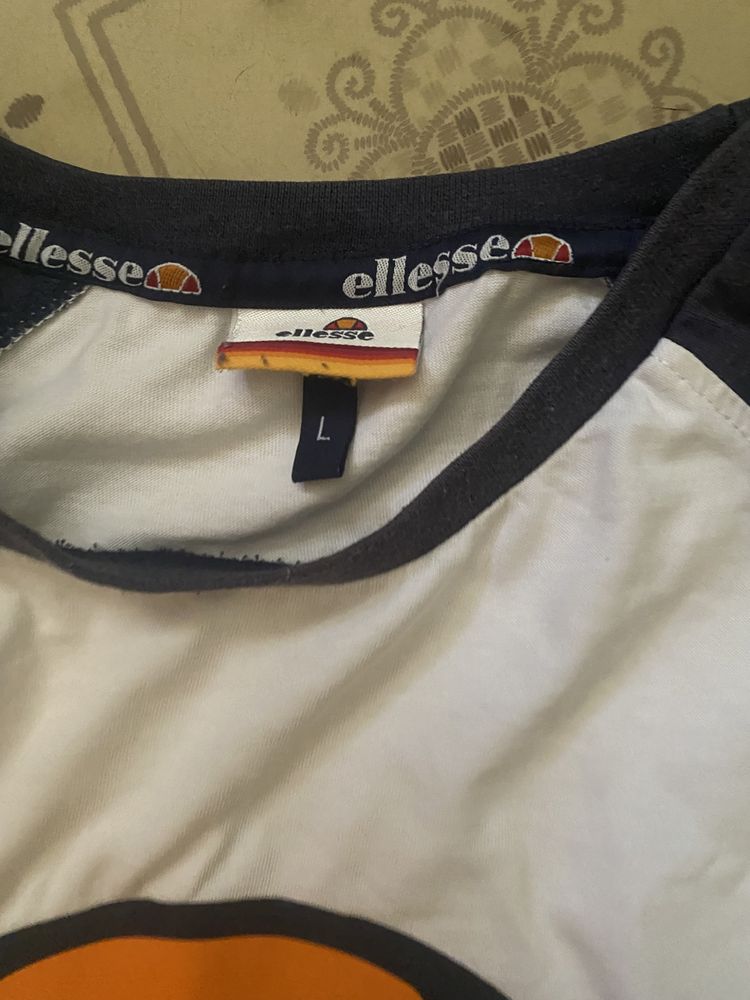 Футболка ellesse big logo на лампасах