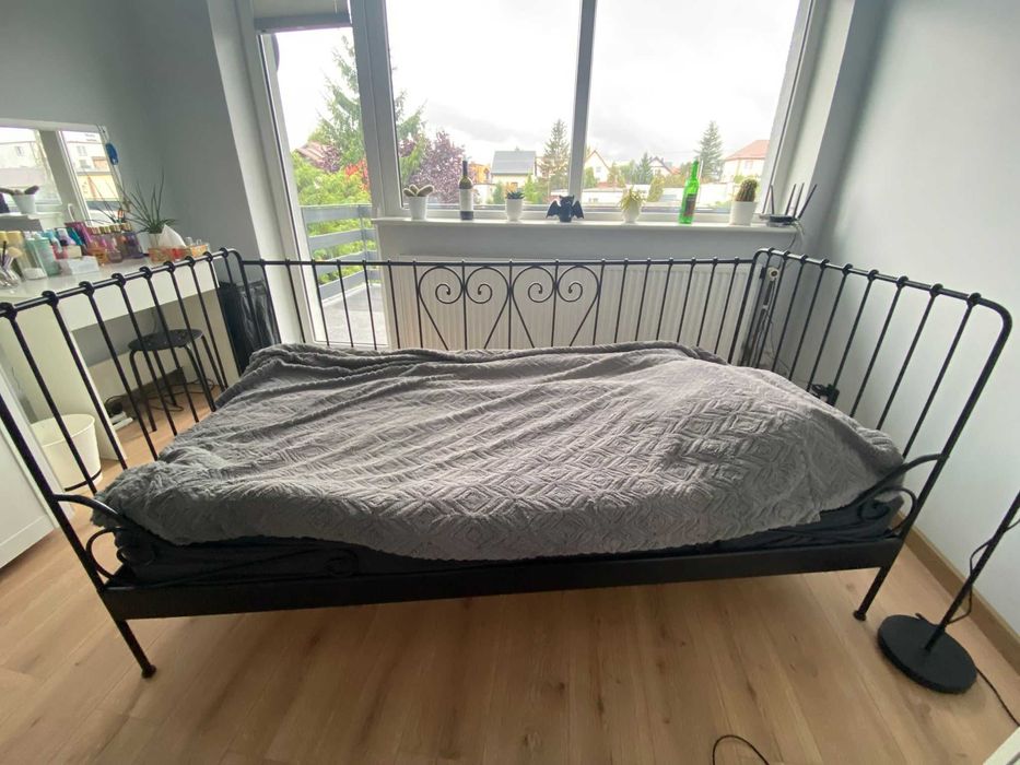 Łóżko młodzieżowe Ikea metalowe