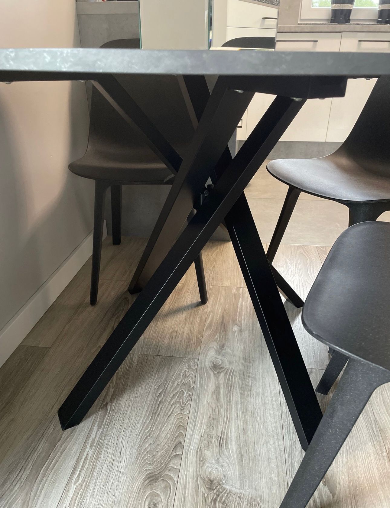 Zestaw stół i trzy krzesła Ikea