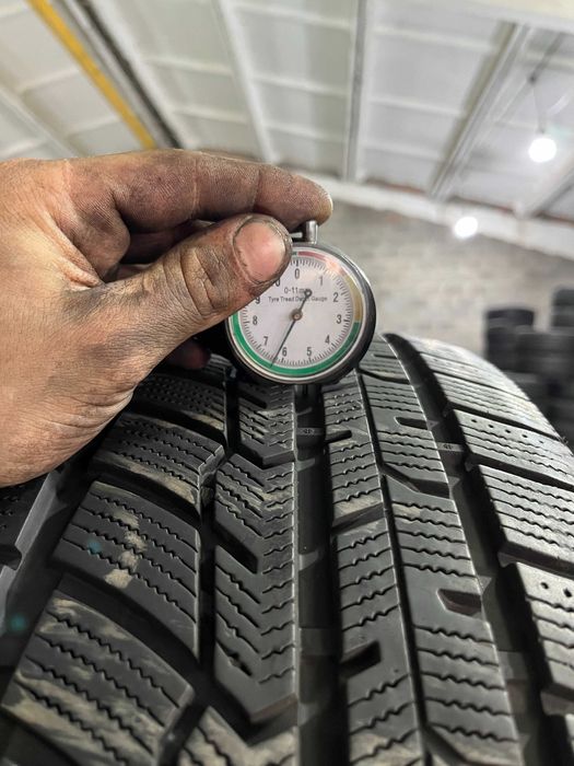 GS901 Зимові шини 225/60r17 Fortune SnowFun FSR-901 комплект резина