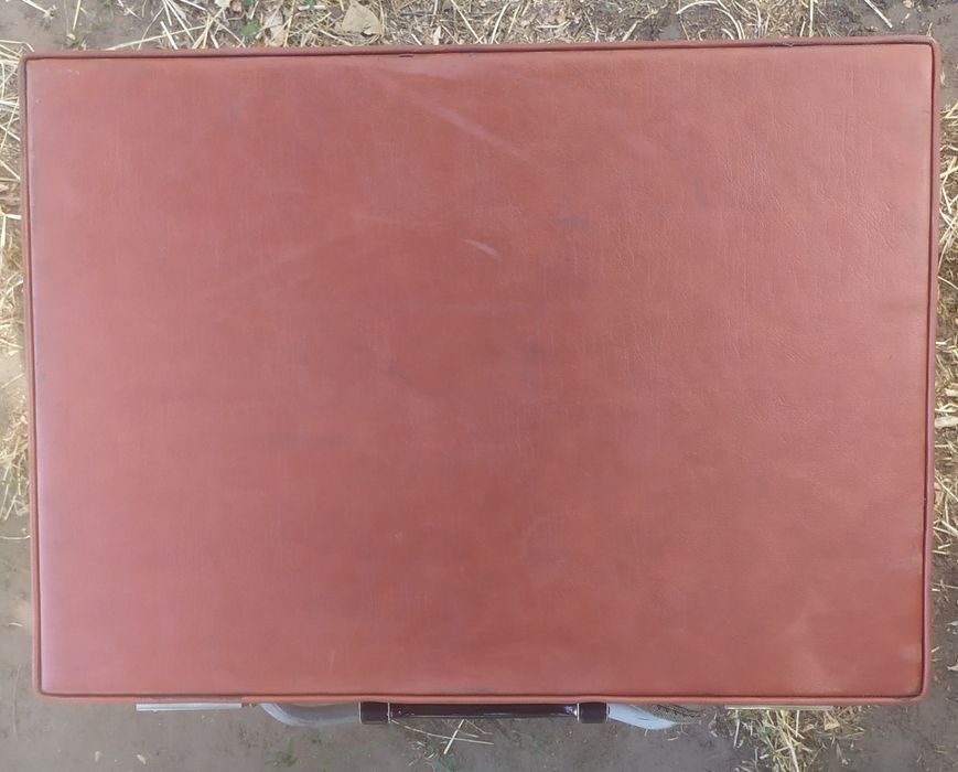 Чемодан дипломат