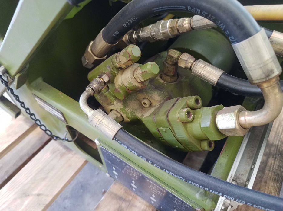 Stacja hydrauliczna + rozdzielacz