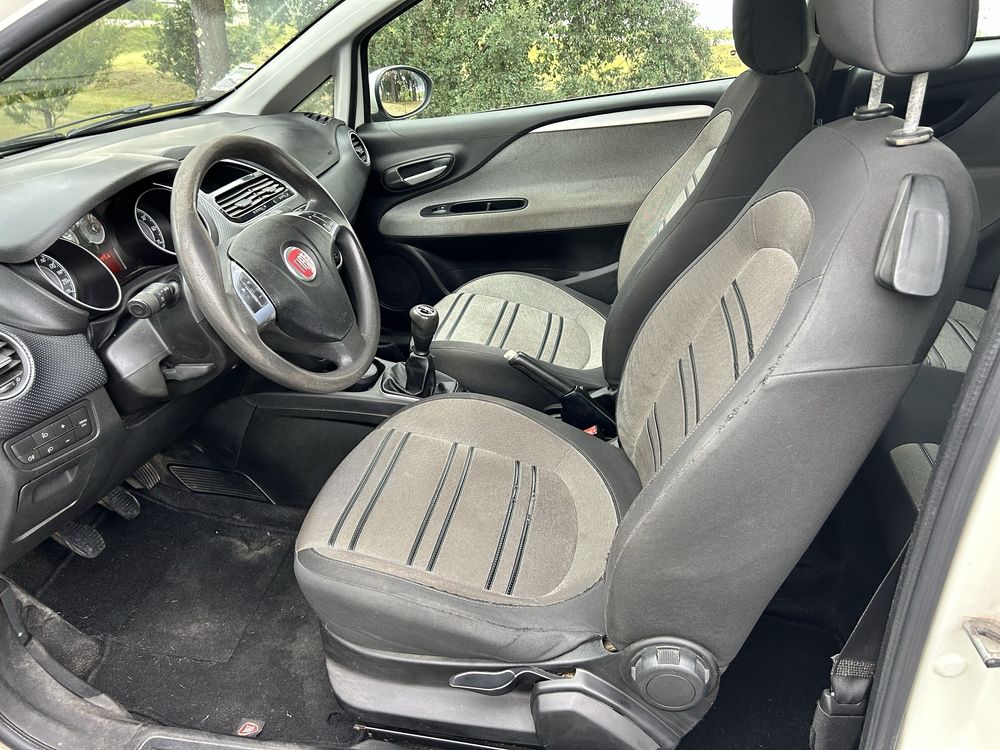 Fiat Punto Evo 1.3 Multijet (5 lugares)