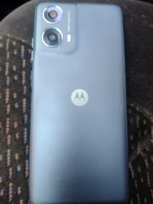 Моторола G24 смартфон