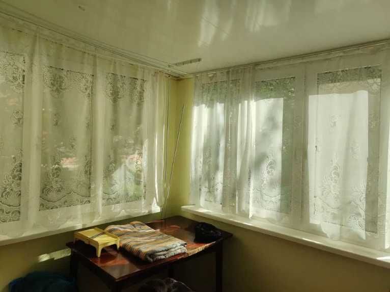 Продаю 1-ком.Кв 33м2 ЦЕНТР. Нов. М/п Ремонт. Больш.Балкон. Кирпич.Дом