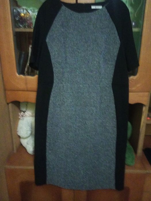 Платье , плотний трикотаж