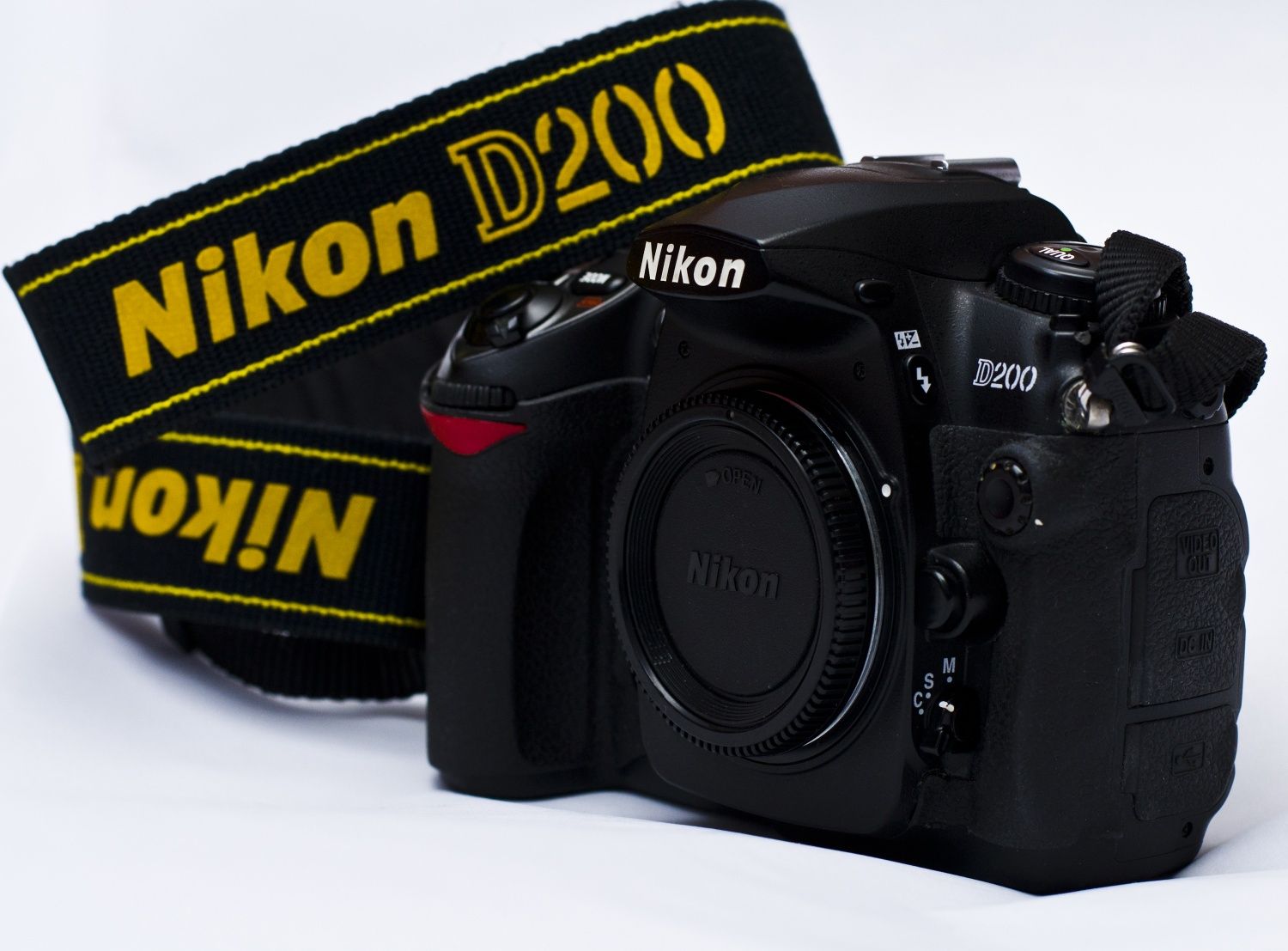 Nikon D200 c объективом Nikon AF 50 1.8d.