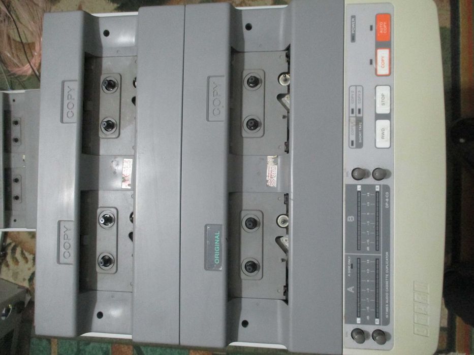 Дубликатор ауди кассет. Япошка. Дубликатор дисков.