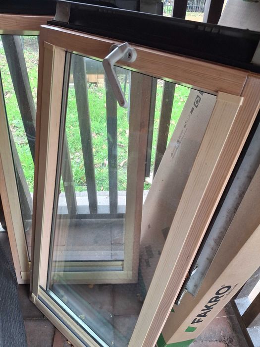 Okno fakro dachowe z demontażu 66x118