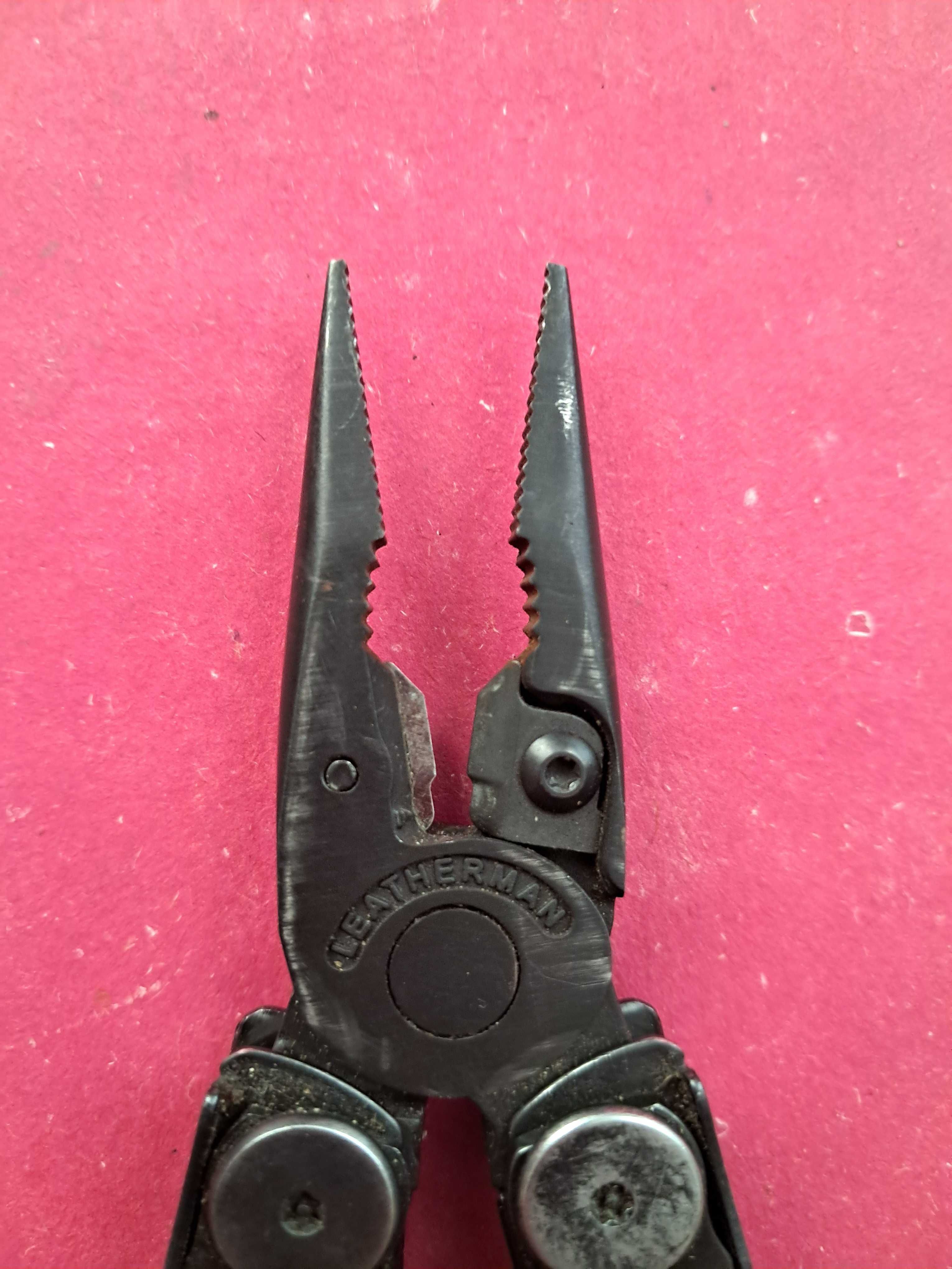 Мультитул Leatherman Wave Plus Black+нейлоновий чохол на кнопці