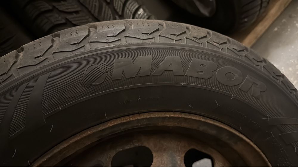 Komplet Opony + felgi