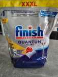 Kapsułki do zmywarki Finish Quantum All in one.