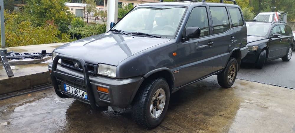 Motor Nissan Terrano 2 TD 27 e peças peças