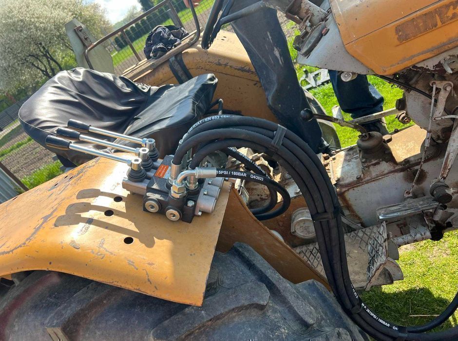 Ładowacz czołowy WOLMET euro ramka C-330/360-ZETOR DOWÓZ cała POLSKA