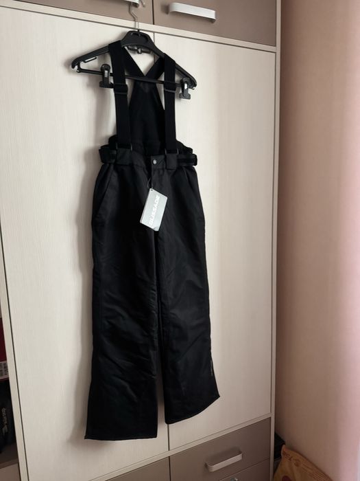 Лыжные штаны. Размер 146