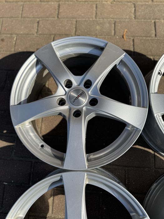 Komplet felg Dezent 17” 5x115 7J ET43 Felgi Uzywane F-Vat
