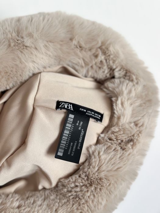 Шапка ZARA размер М как новая!