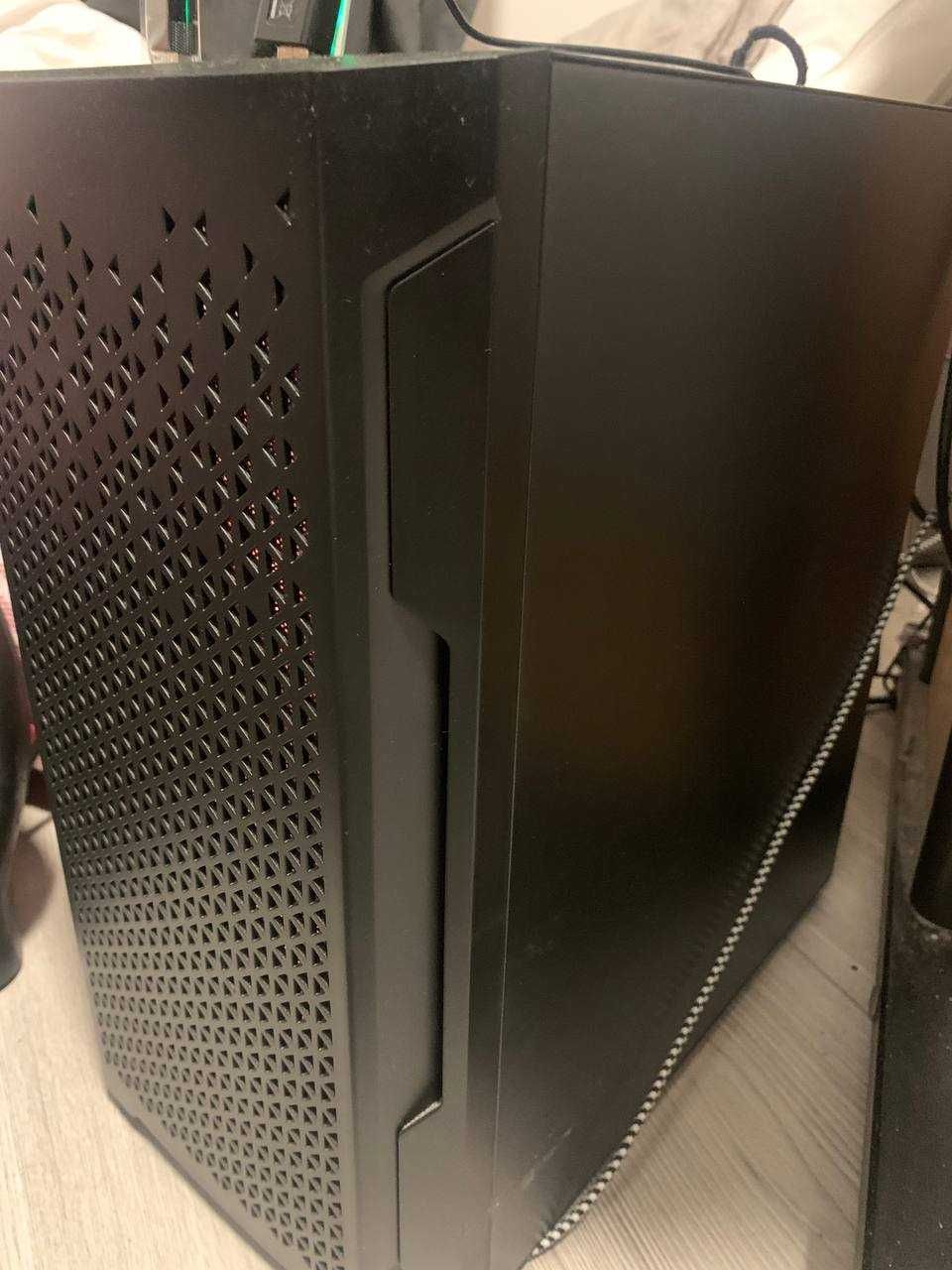 Computer gamingowy ryzen 5 5500, radeon RX6600 + monitor