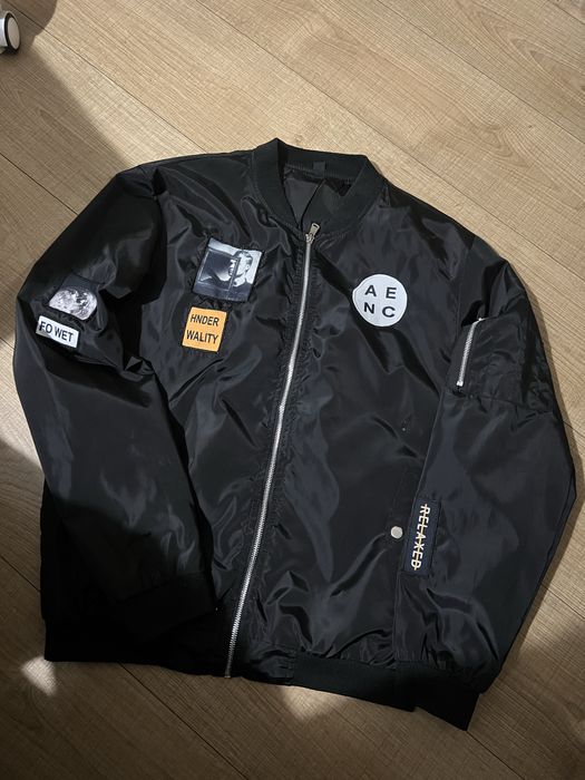 куртку-бомбер Hinder Wality