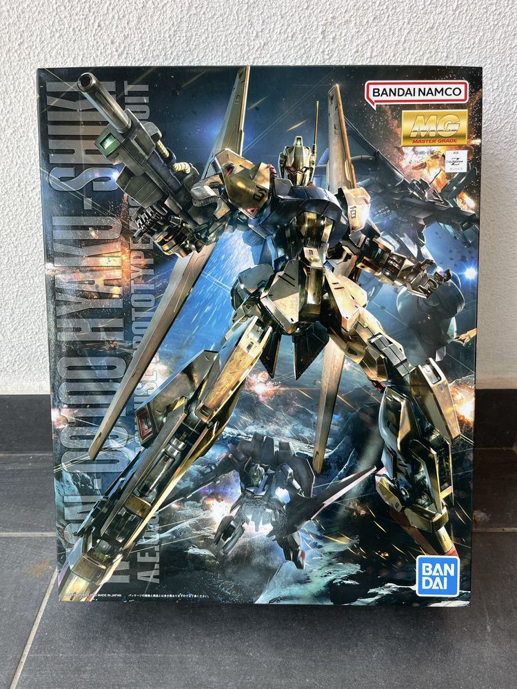 Gundam model kit - MG Hyaku Shiki 2.0