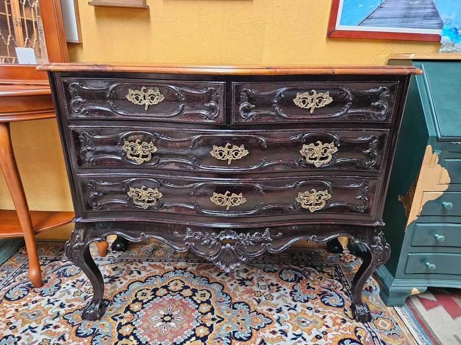 Cómoda antiga em madeira maciça - óptimo estado geral