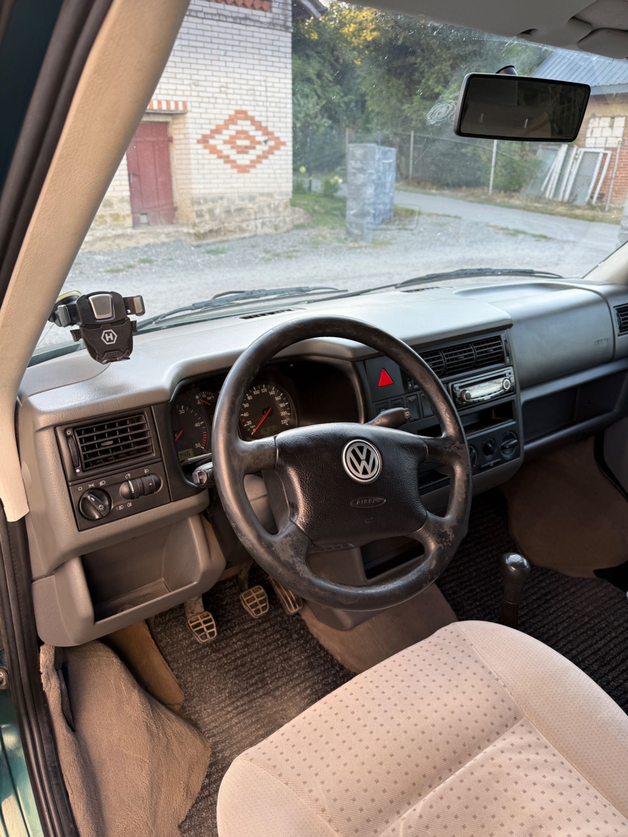 Volswagen Transport T4 2.5tdi. 102