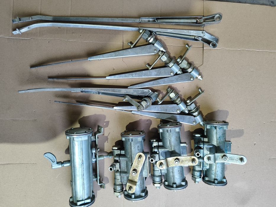 Склоочесник ЗІЛ 130 Та подушки КПП ваз