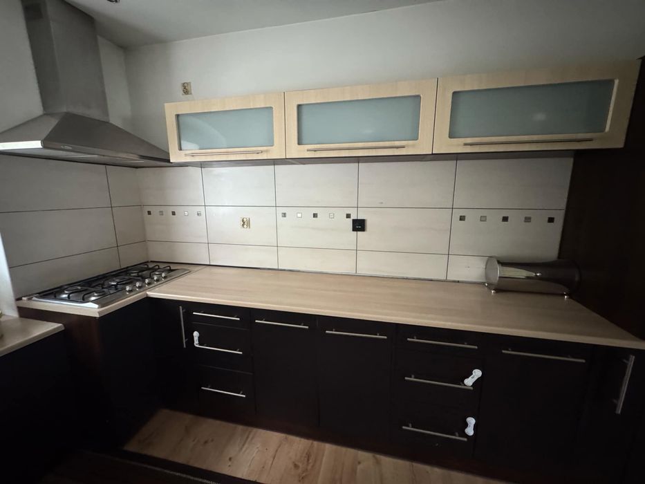 Meble kuchenne ze zmywarką, piekarnikiem