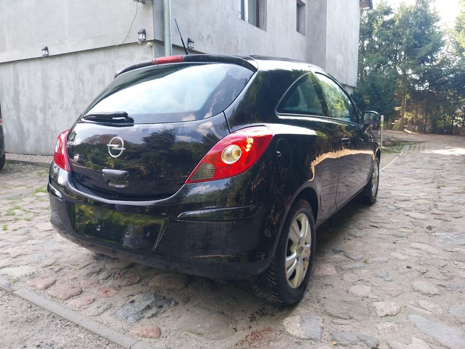 Opel Corsa 2009 klimatyzacja, alufelgi