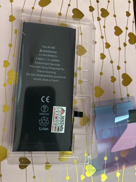 Акумулятор iPhone XR