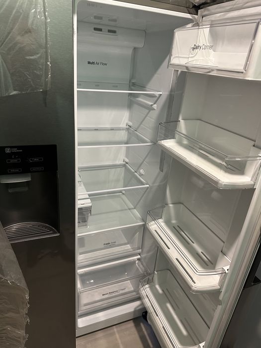 Холодильник liebherr, lg side by side.