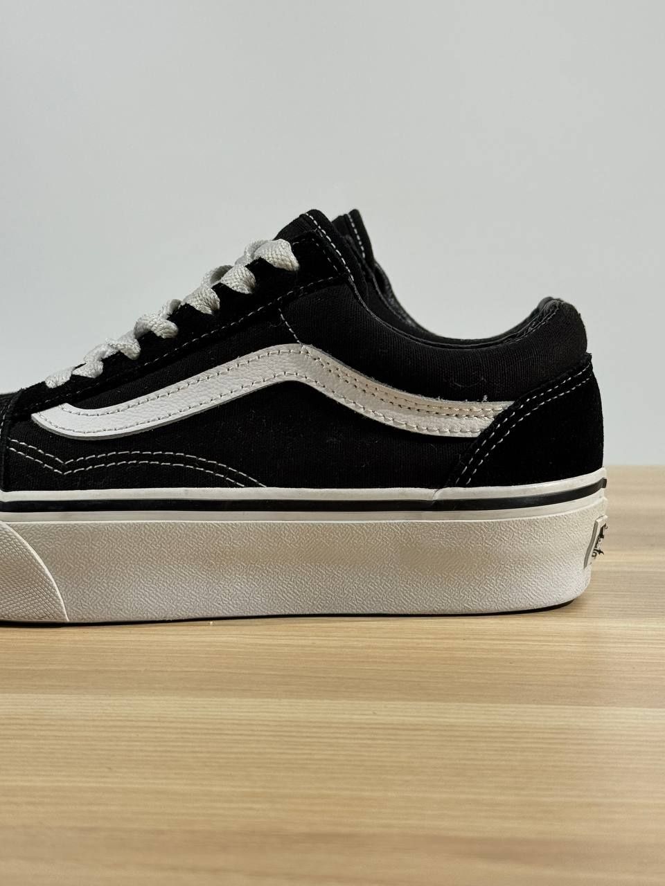 Vans Old Skool розміром 36.5
