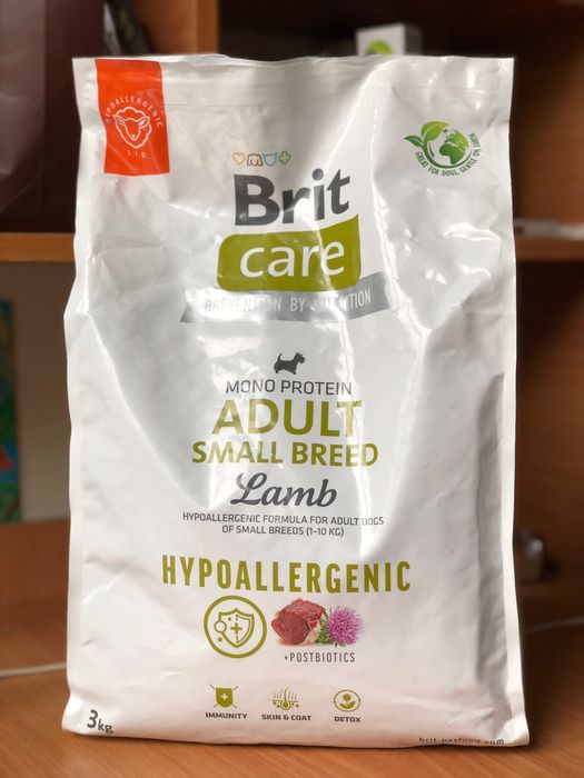 Brit Care Hypoallergenic Adult Small Breed Lamb корм собакам до 10 кг