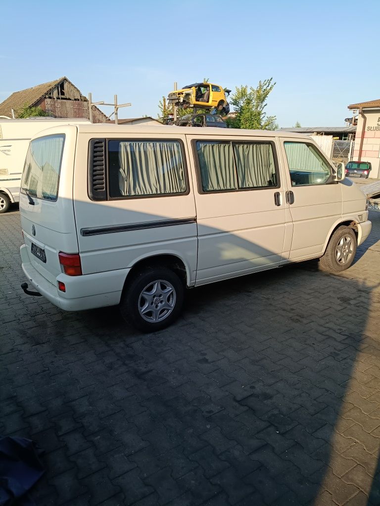 VW T4 multivan 2.0 b. Gaz