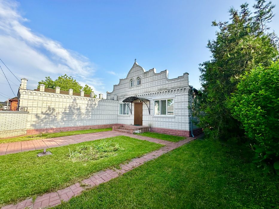Купівля-продаж будинка Бориспіль центр 2 км