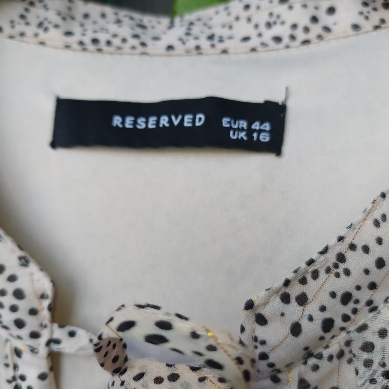 Sukienka nowa Reserved 44/XXL szyfonowa ze  złotą nitką