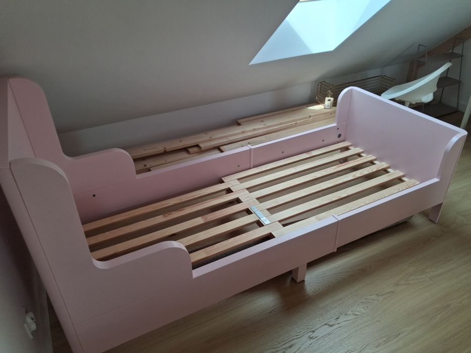 Łóżko dziecięce busunge ikea rosnące z dzieckiem