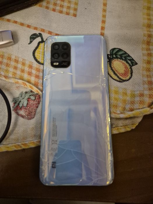 Xiaomi Mi 10 lite avariado