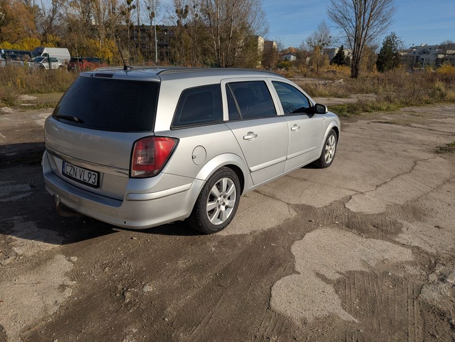 Opel Astra H 1.9 CDTI 150km Cosmo