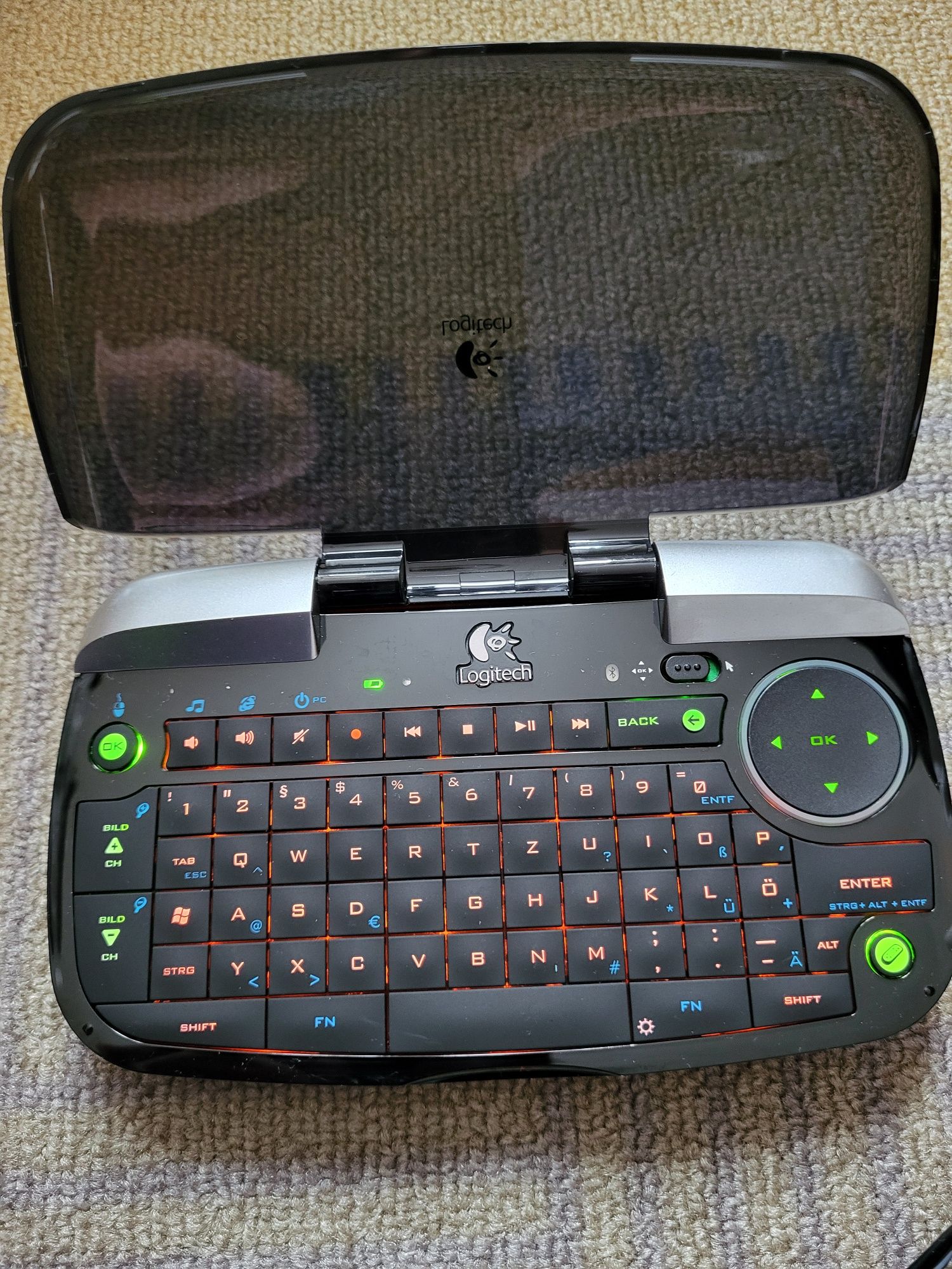 Ігрова міні-клавіатура Logitech diNovo Mini Y-RBG93