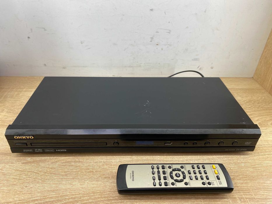 Odtwarzacz DVD ONKYO DV-SP406