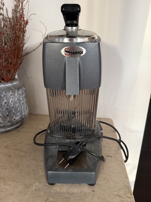 espremedor de citrinos profissional Santos