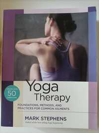 Livro "Yoga Therapy*