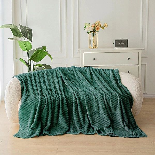 Koc 160x200 Mikrofibra Tłoczona Narzuta Dekoracyjna Puszysta Cristian