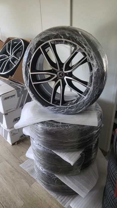 Felgi" 23,, cale AMG   GLE / GLS